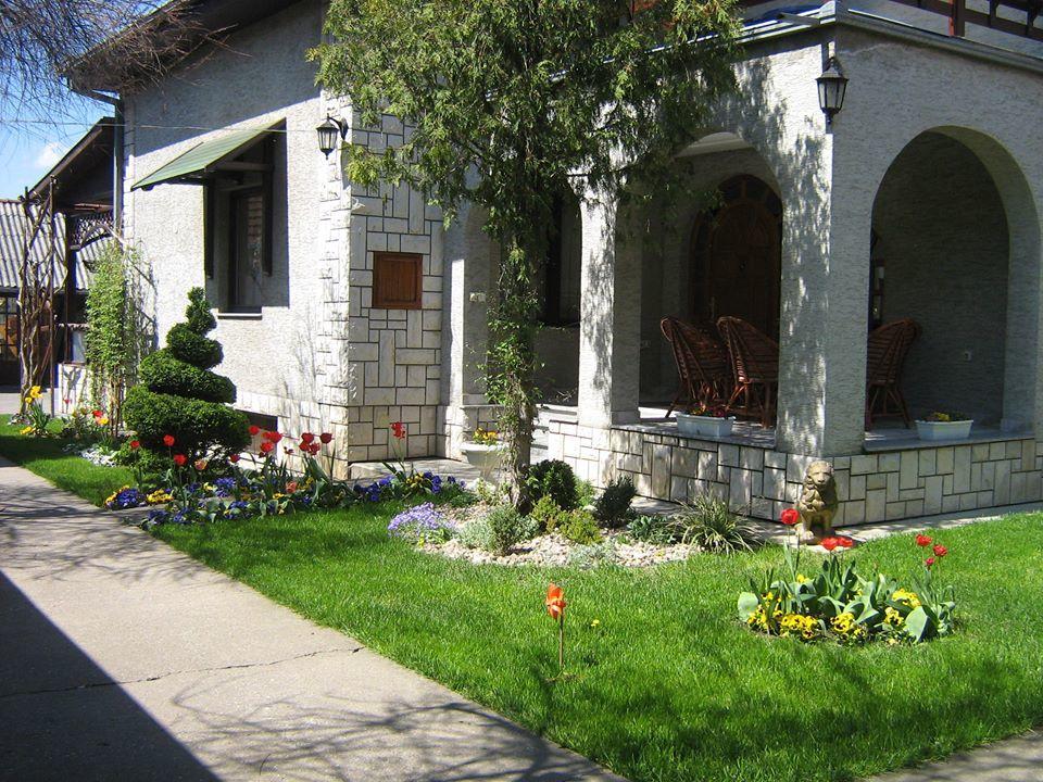 Domacinstvo Opavski Backi Petrovac Extérieur photo
