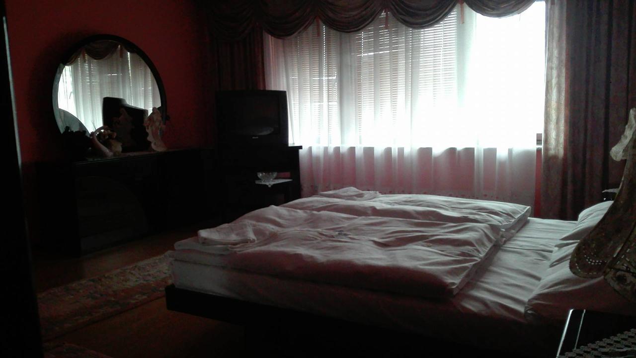 Domacinstvo Opavski Backi Petrovac Extérieur photo